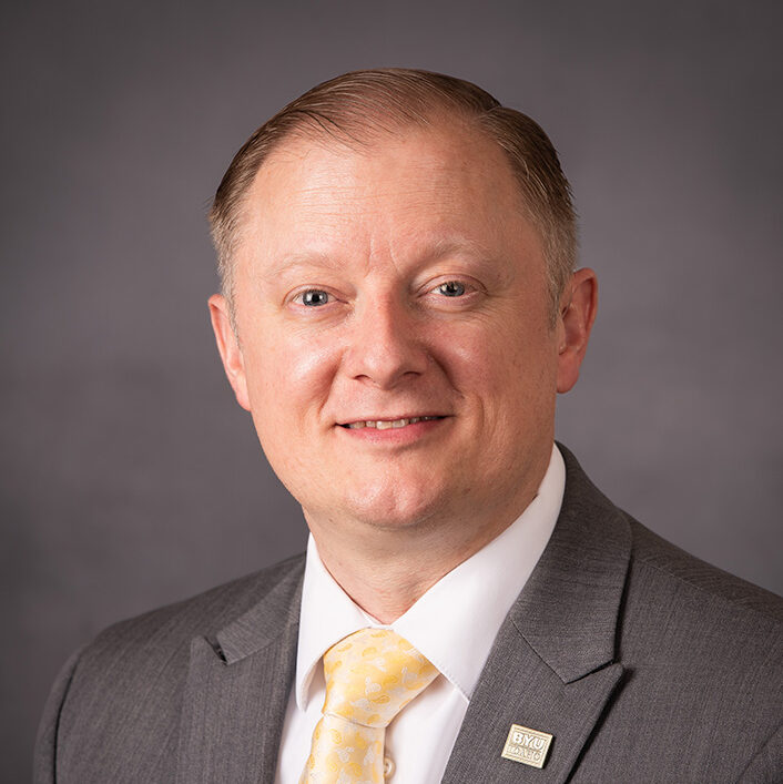 Taft Dorman Headshot